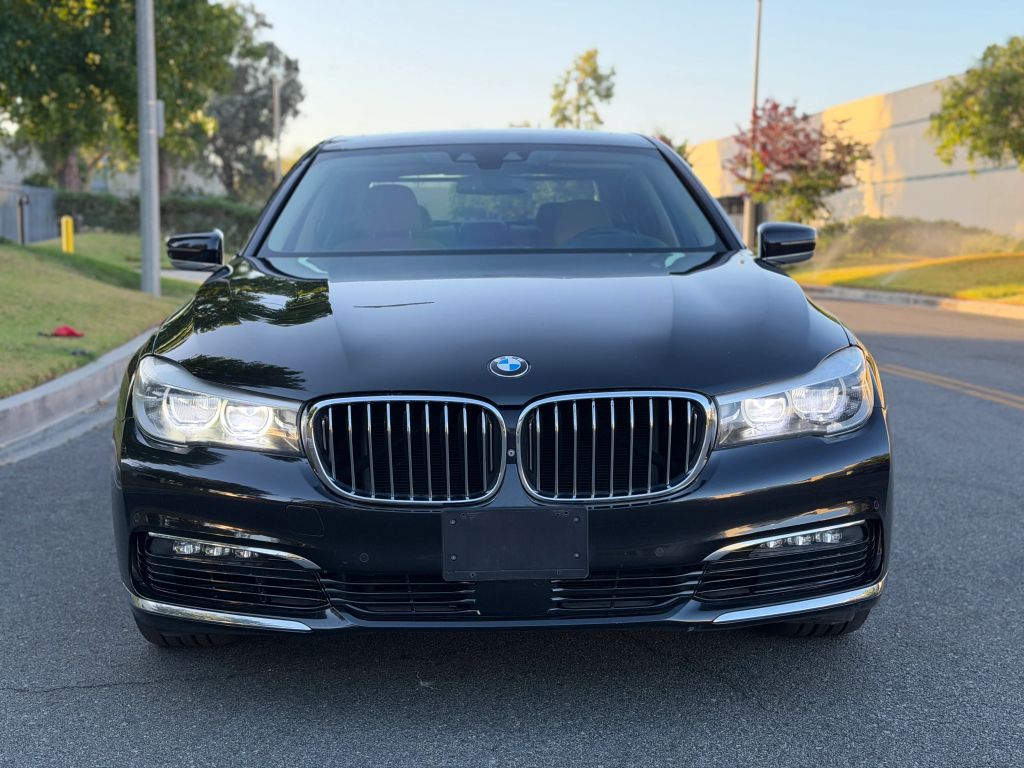 bmw 7 series 2016 WBA7E2C5XGG547536 image bmw 7 series 2016 WBA7E2C5XGG547536 image